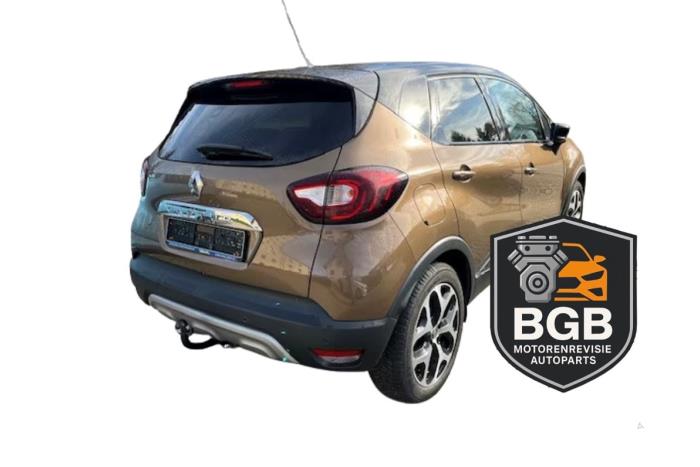 Renault Captur 1.2 TCE 16V EDC Skrotfordon (2017, BRUIN)